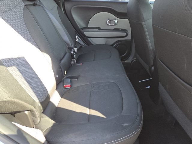 Used 2017 Kia Soul + FWD image 21