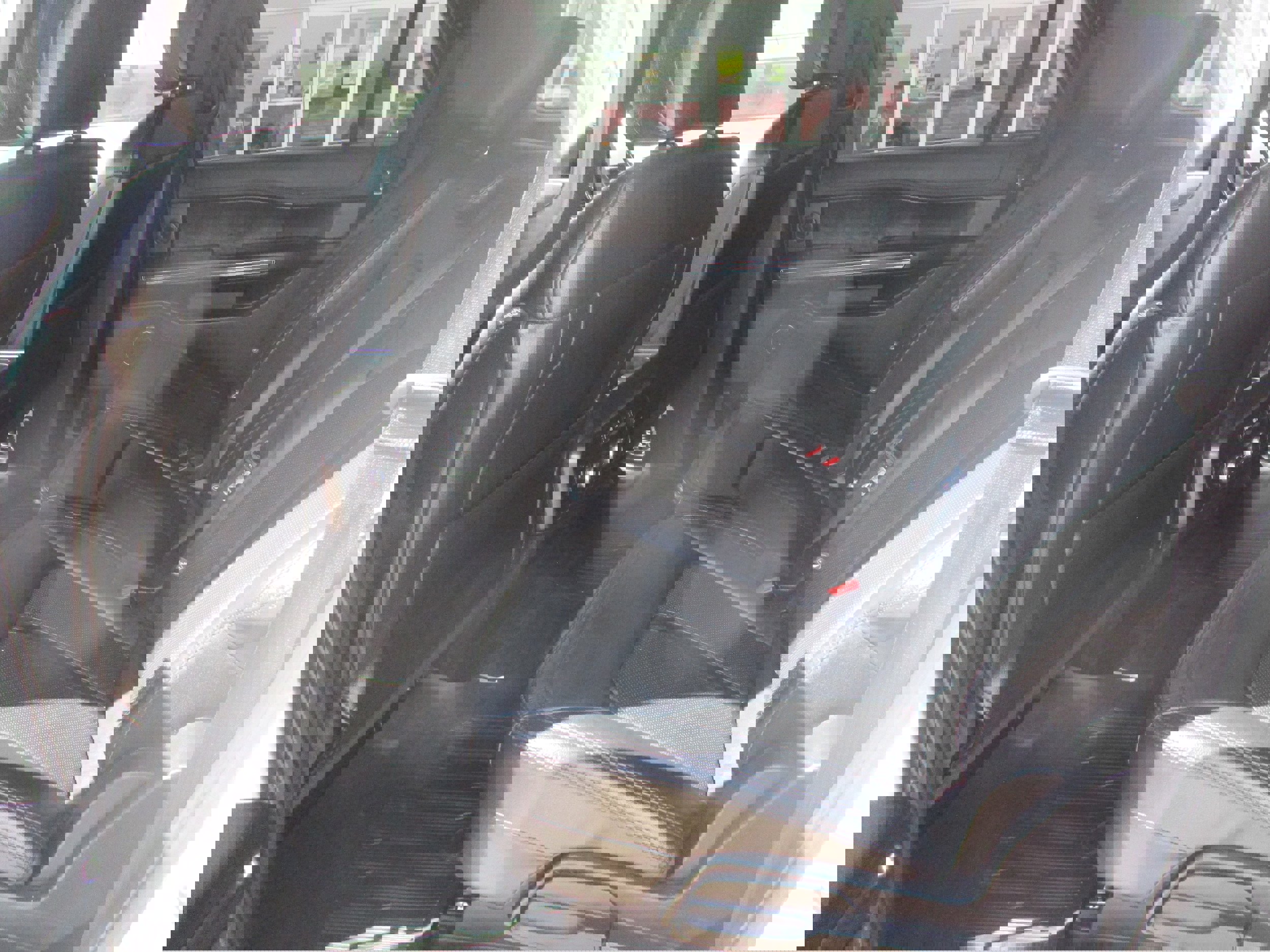 Used 2018 Ford Expedition Max Limited w/ Equipment Group 301A AWD/4WD image 7