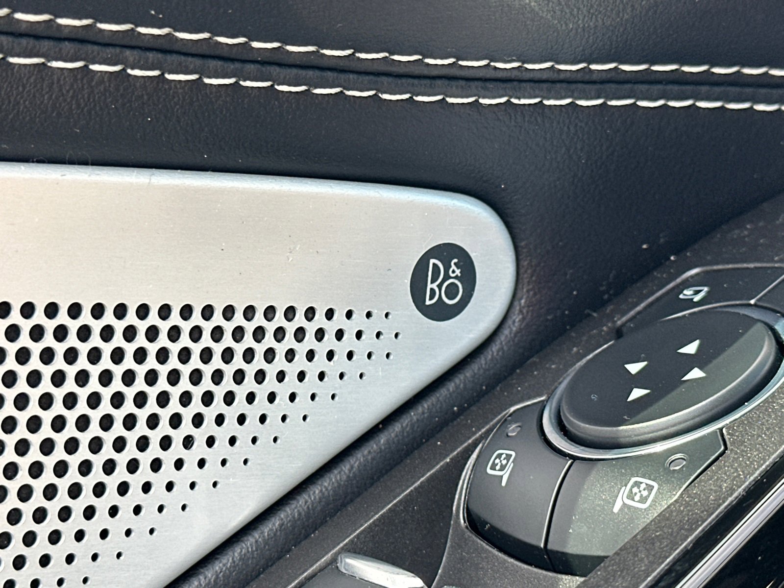 Used 2023 Ford Explorer ST w/ Equipment Group 401A image 41