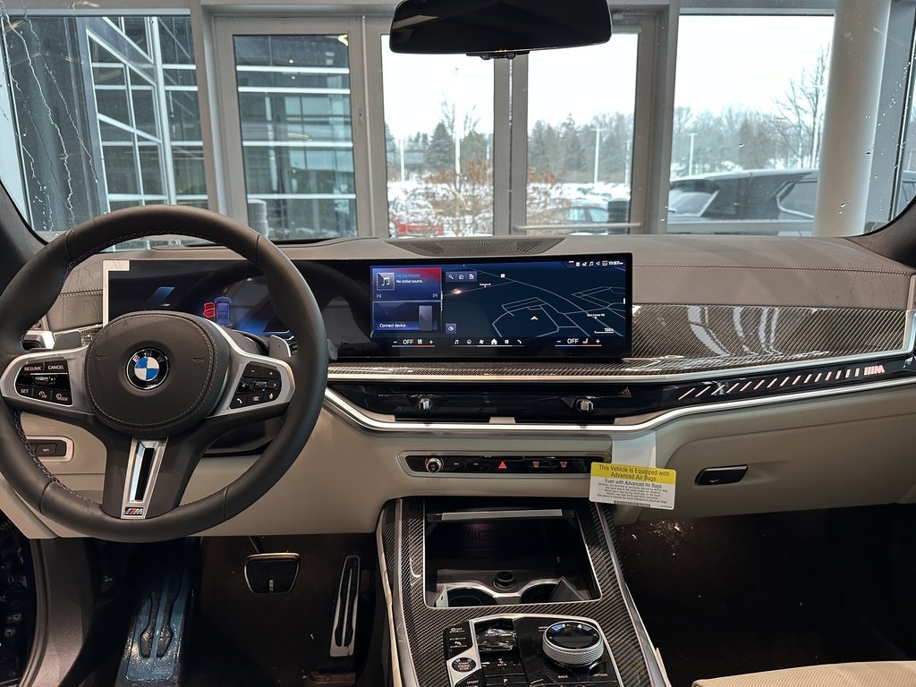 New 2026 BMW X7 M60i image 16