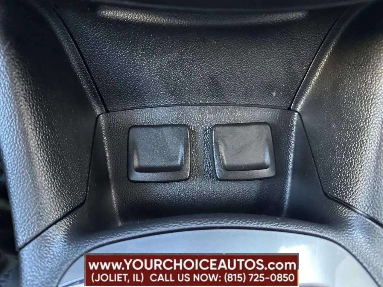 Used 2018 Chevrolet Cruze LT image 12