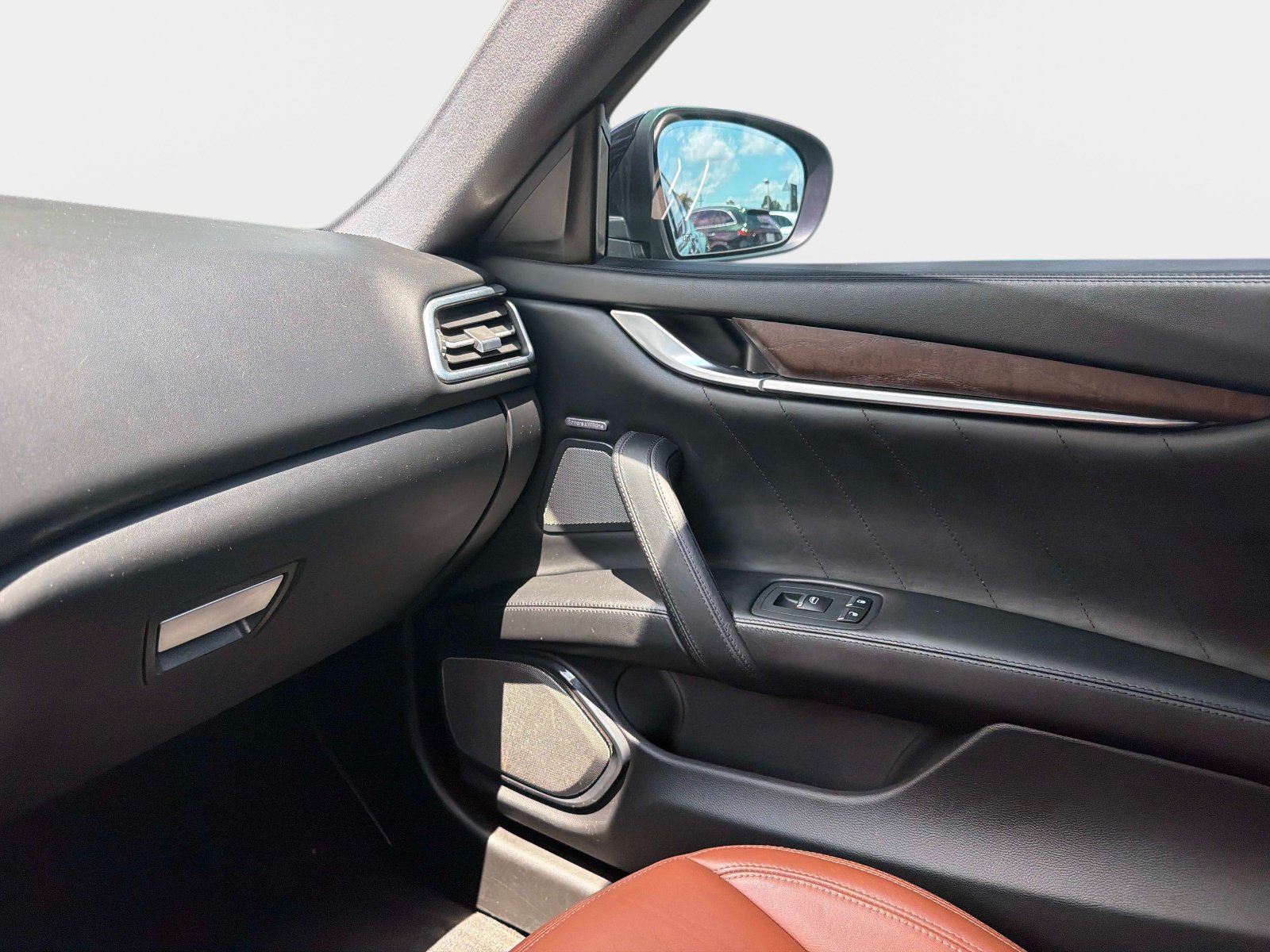 Used 2019 Maserati Ghibli S GranLusso RWD image 20