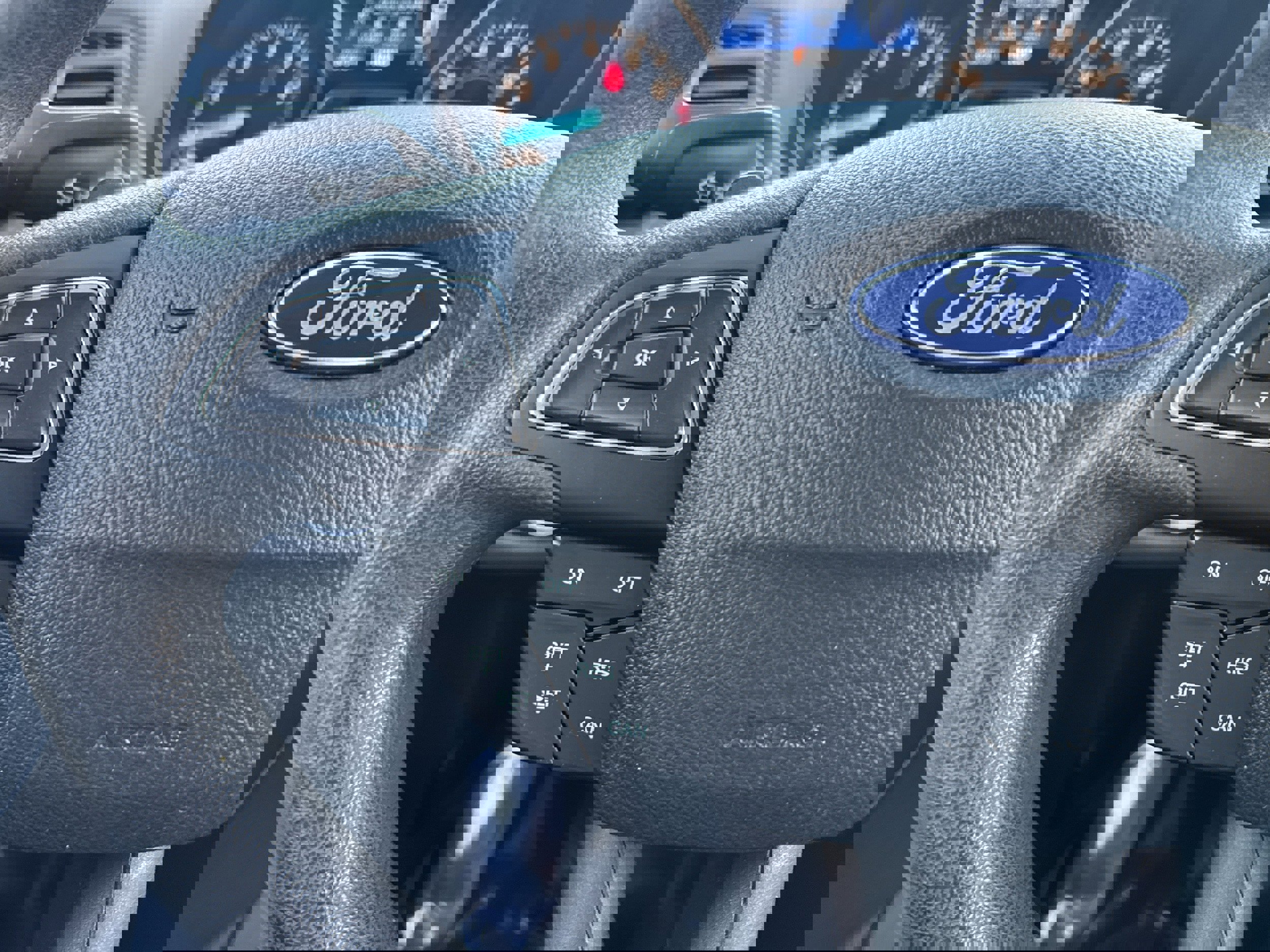 Used 2017 Ford Escape SE image 20