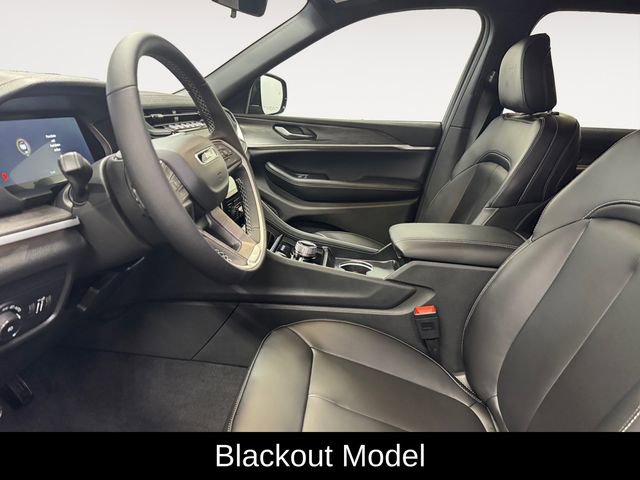 New 2025 Jeep Grand Cherokee Limited w/ Trailer Tow Package image 8