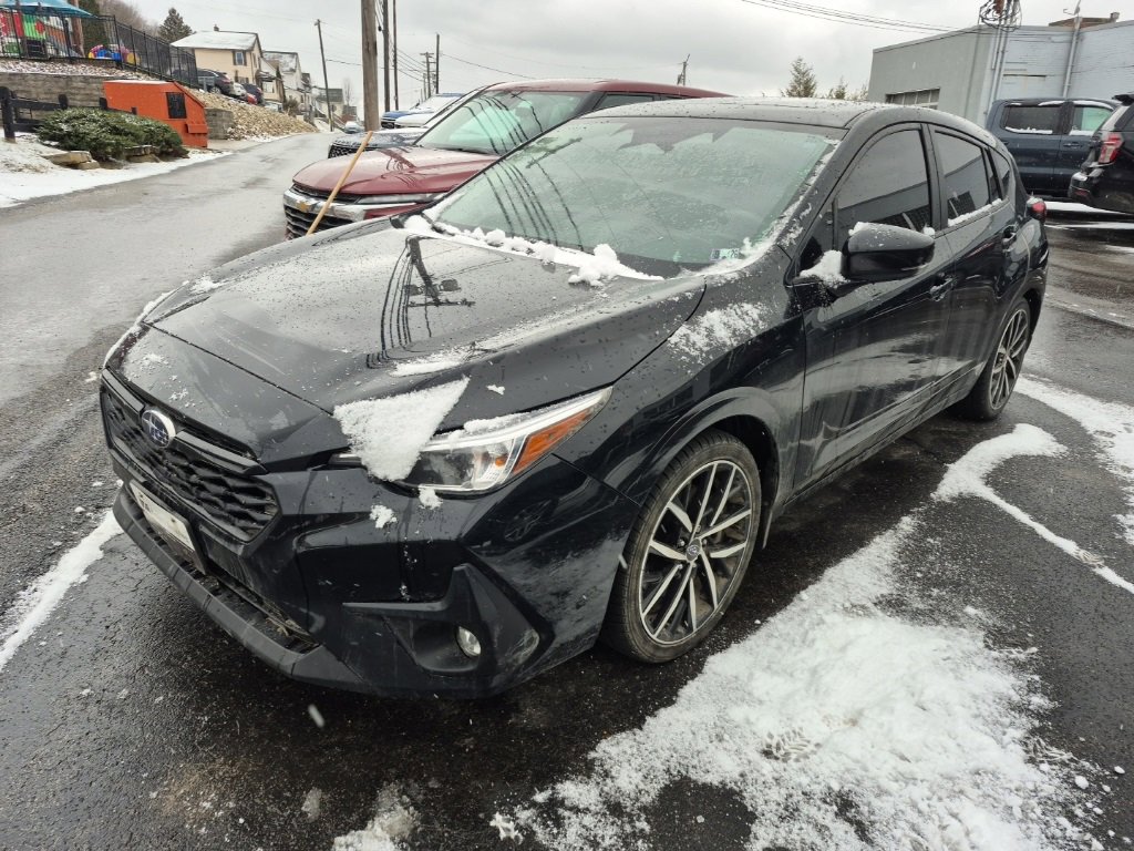Used 2024 Subaru Impreza 2.0i Sport image 3