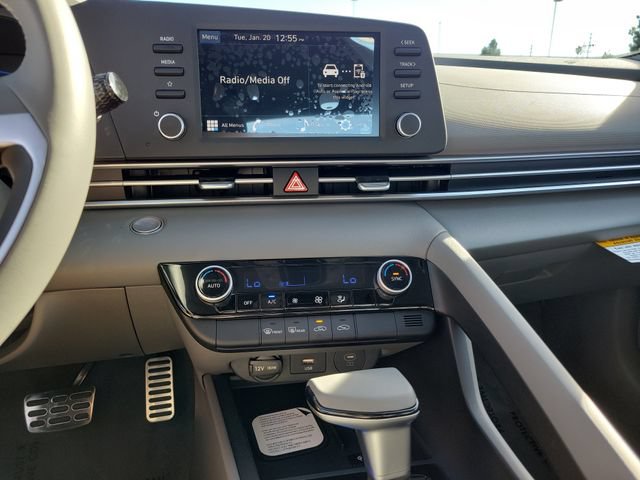 New 2026 Hyundai Elantra Sport FWD image 13