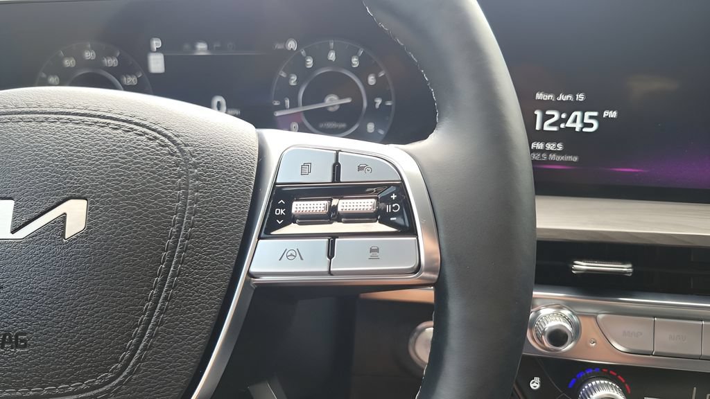 Used 2025 Kia Telluride SX Prestige X-Pro AWD/4WD image 22