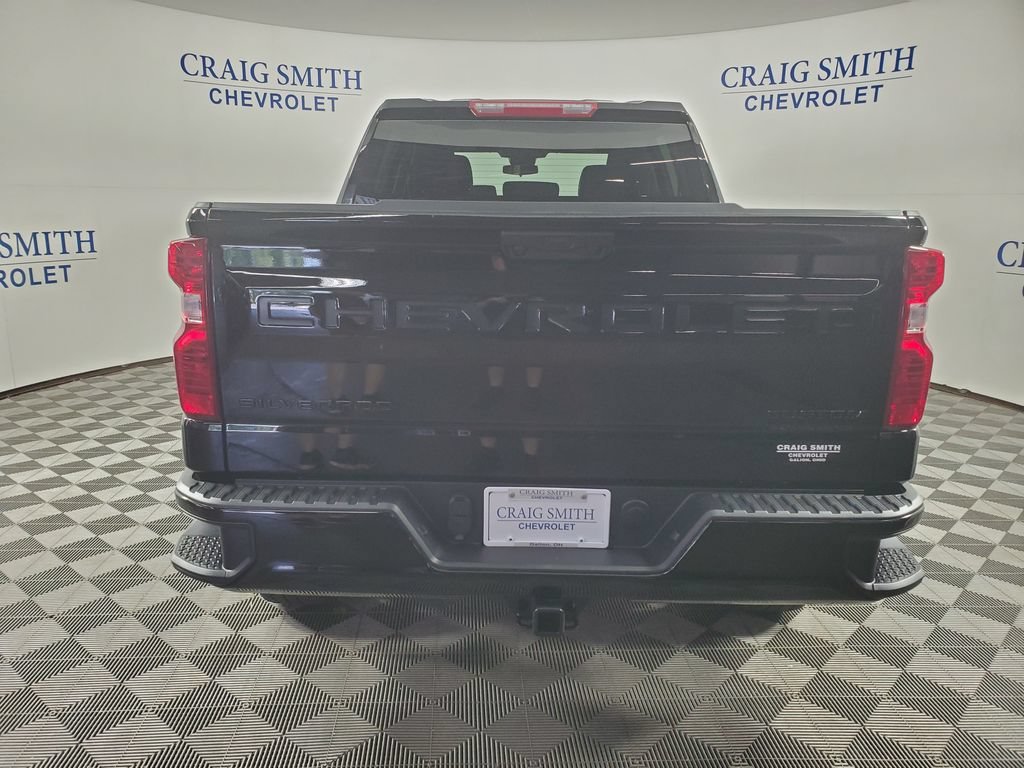 New 2026 Chevrolet Silverado 1500 Custom Trail Boss w/ Turbomax Blackout Package AWD/4WD image 4