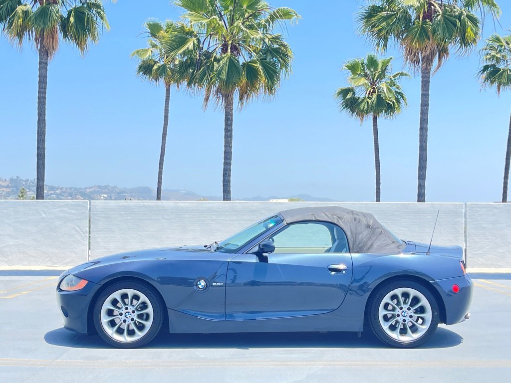 Used 2004 BMW Z4 2.5i