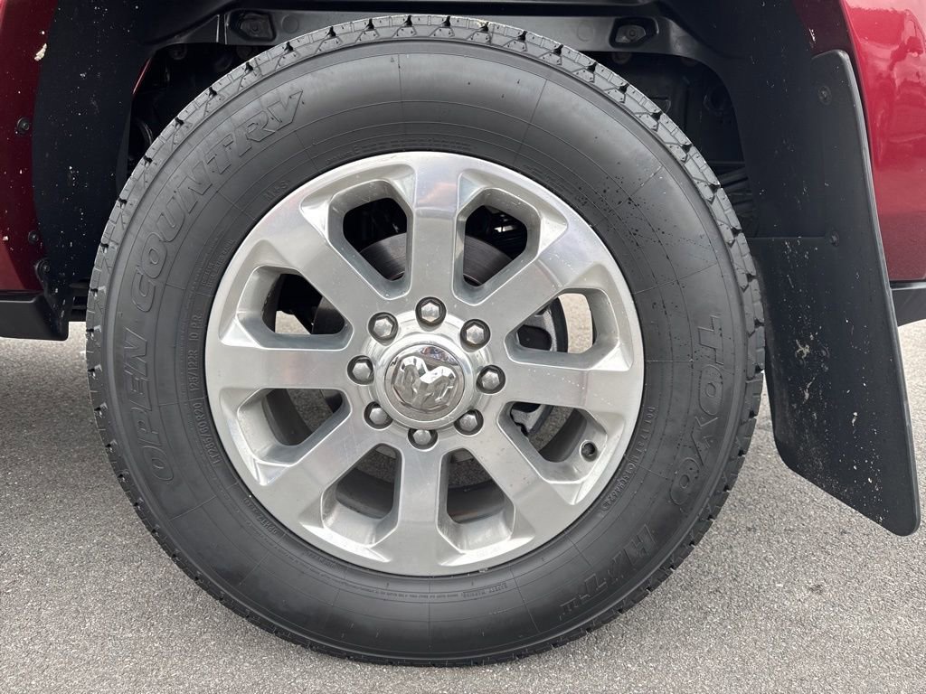 Used 2019 RAM 3500 Laramie image 13