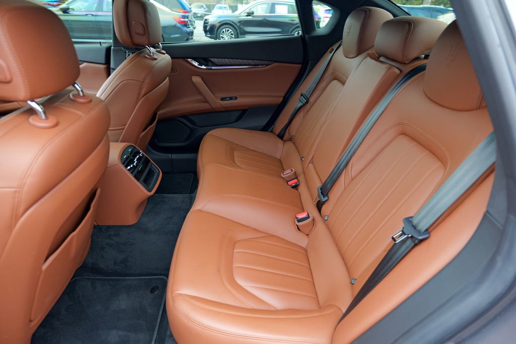 Certified 2023 Maserati Quattroporte Modena Q4 image 28