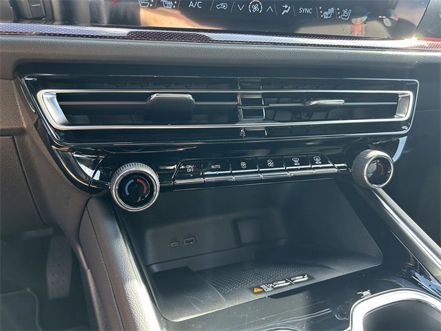 New 2026 Chevrolet Traverse RS w/ LPO, Floor Liner Package image 30