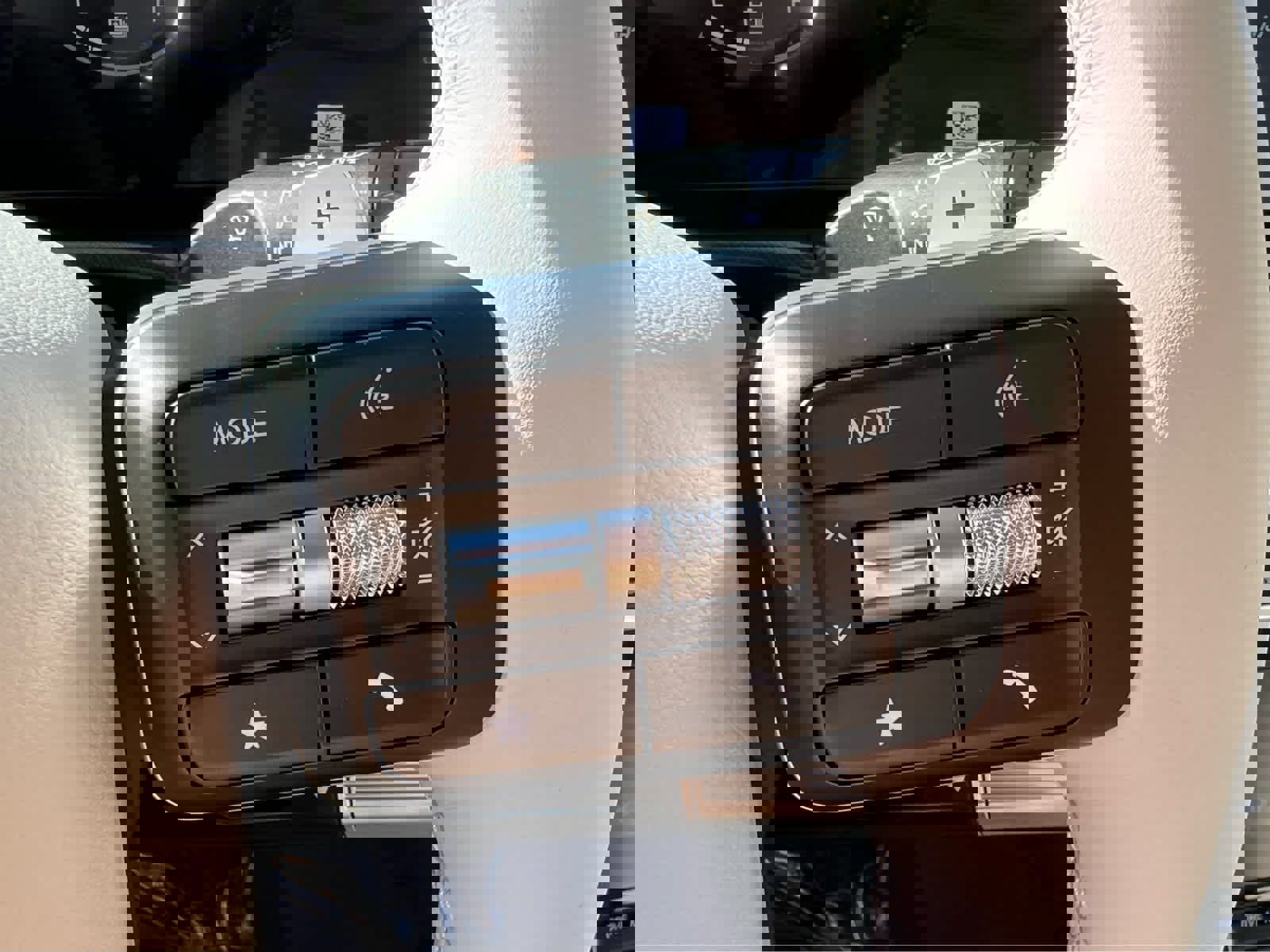 New 2026 Hyundai Santa Fe SEL image 32