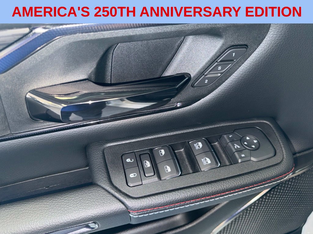 New 2026 RAM 1500 Laramie AWD/4WD image 16