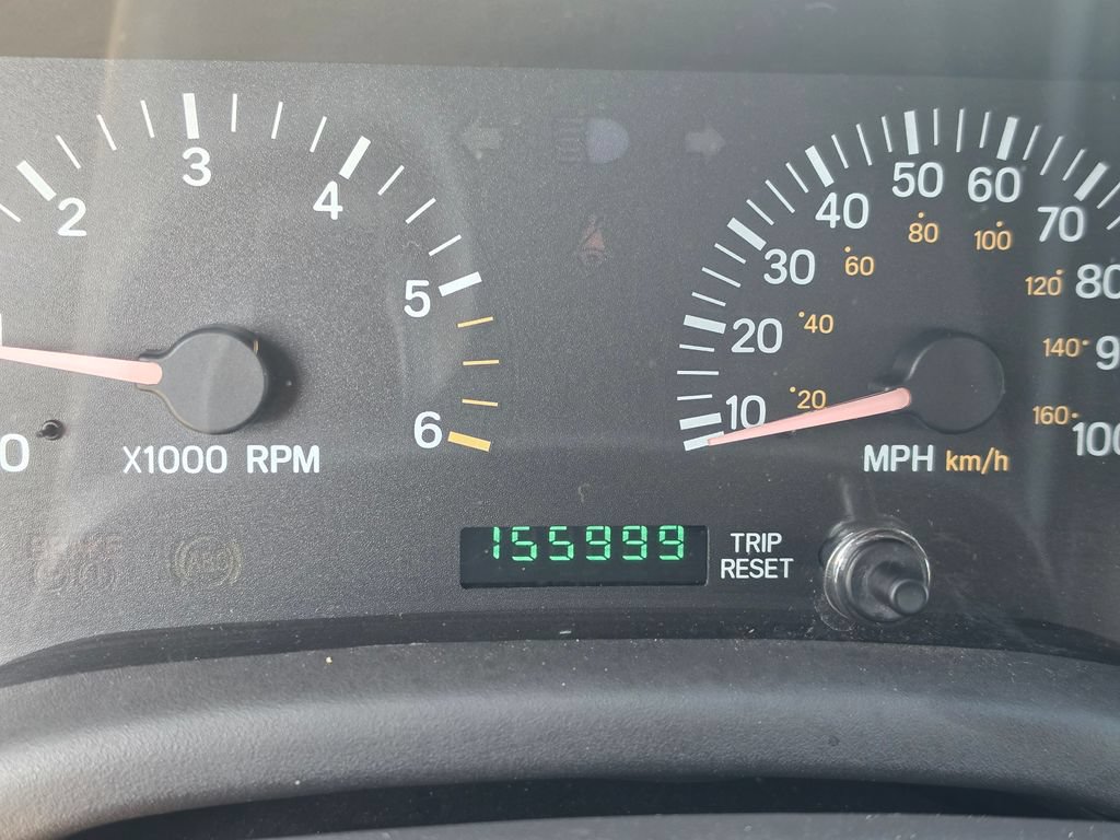 Used 2001 Jeep Cherokee Limited AWD/4WD image 12