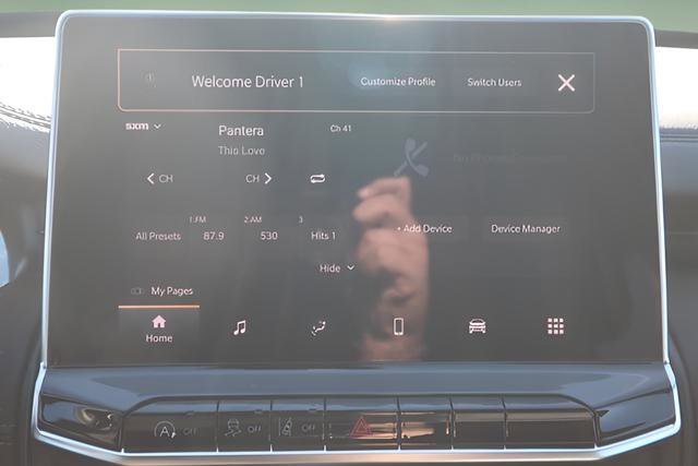 New 2026 Jeep Compass Latitude image 10