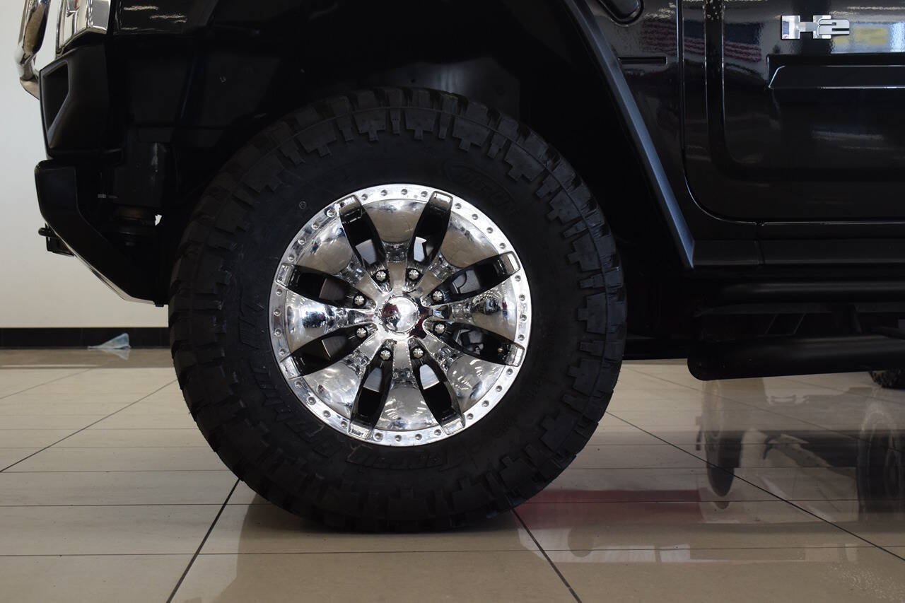 Used 2003 HUMMER H2 w/ Preferred Equipment Group AWD/4WD image 13