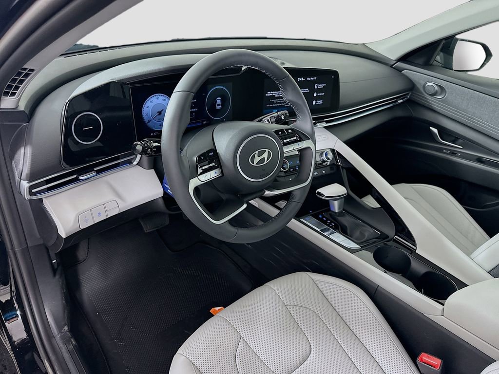 New 2026 Hyundai Elantra Limited image 9