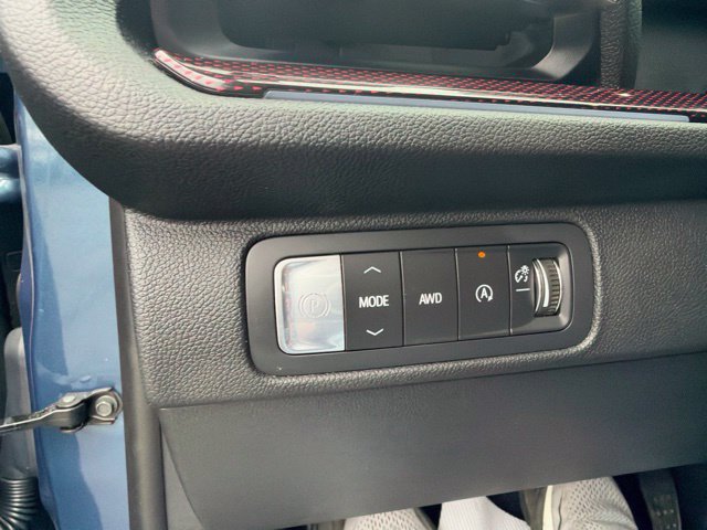 Used 2026 Chevrolet Traverse Z71 w/ Enhanced Driving Package AWD/4WD image 21