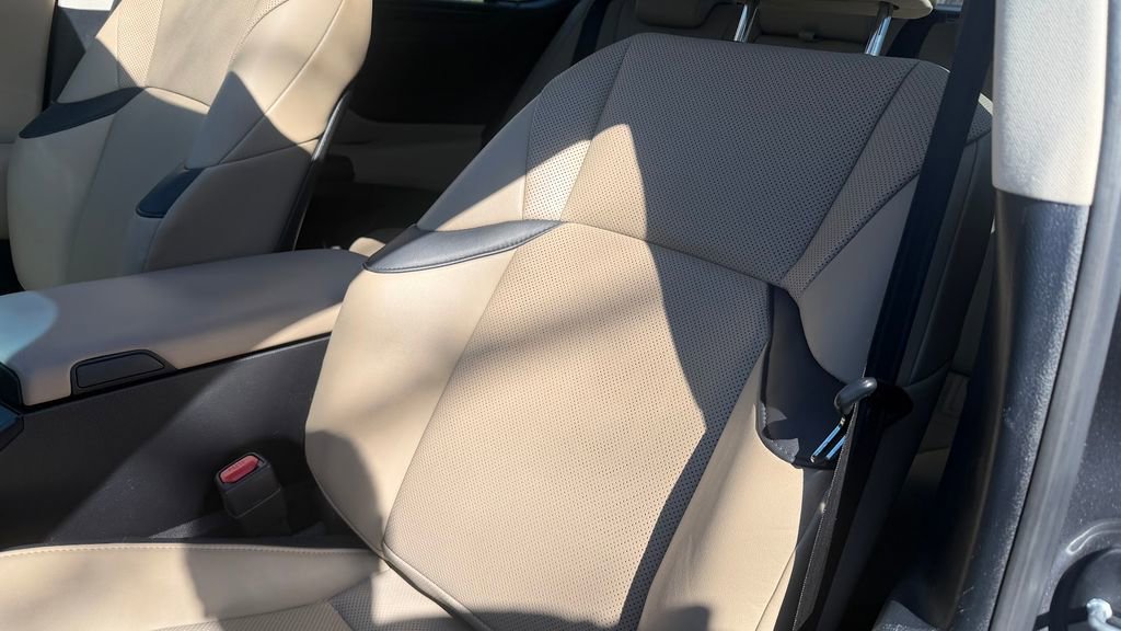 Used 2020 Lexus ES 350 w/ Premium Package image 10