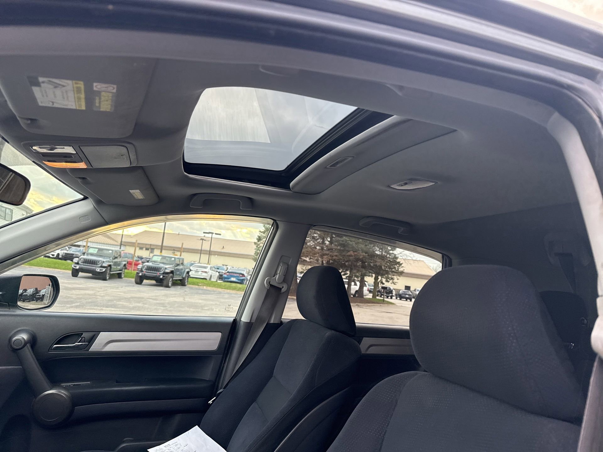 Used 2011 Honda CR-V EX image 11