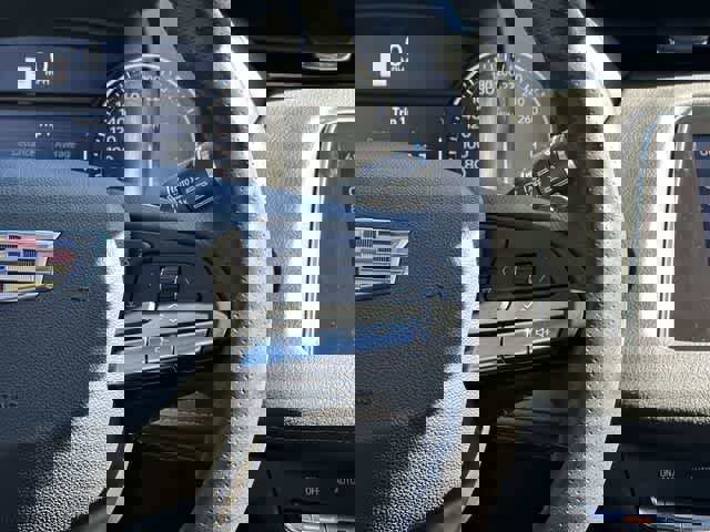 Used 2023 Cadillac XT4 Sport image 10