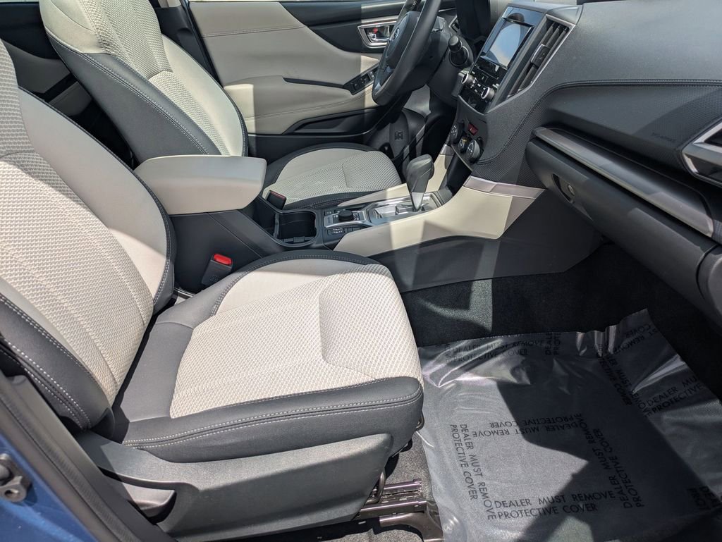 Used 2023 Subaru Forester Premium image 28