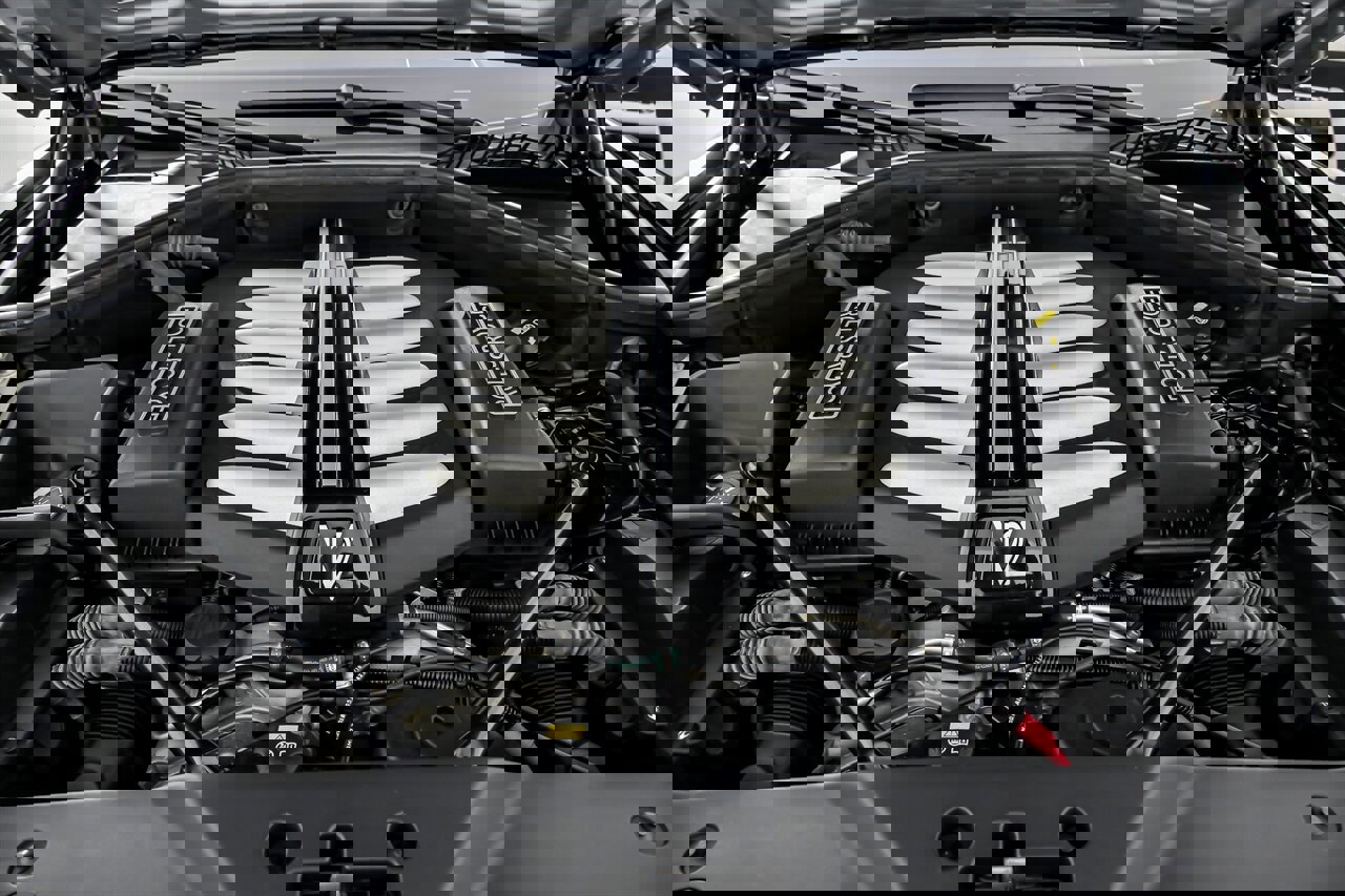 Used 2019 Rolls-Royce Wraith image 17