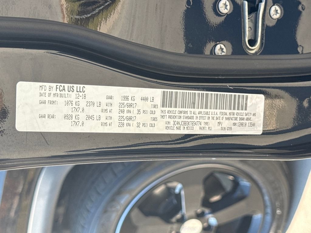 Used 2019 Jeep Compass Latitude image 30