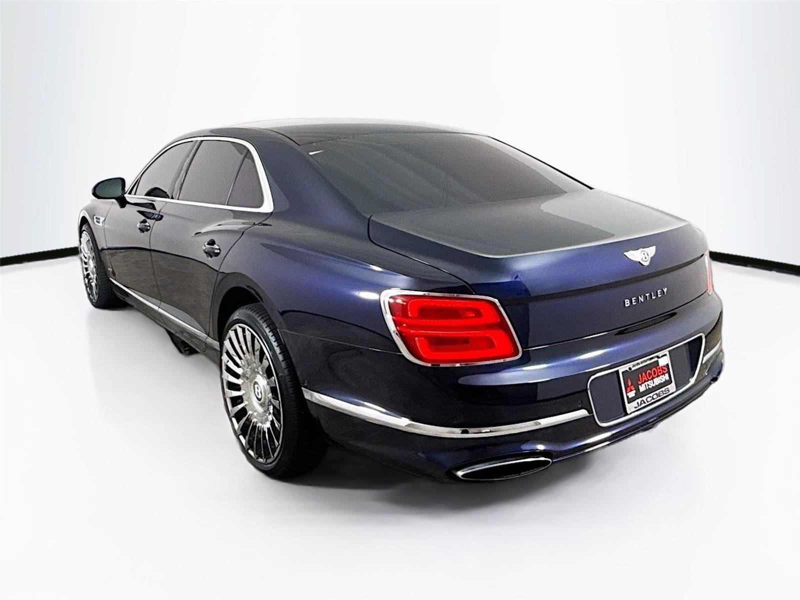 Used 2022 Bentley Flying Spur W12 AWD/4WD image 30