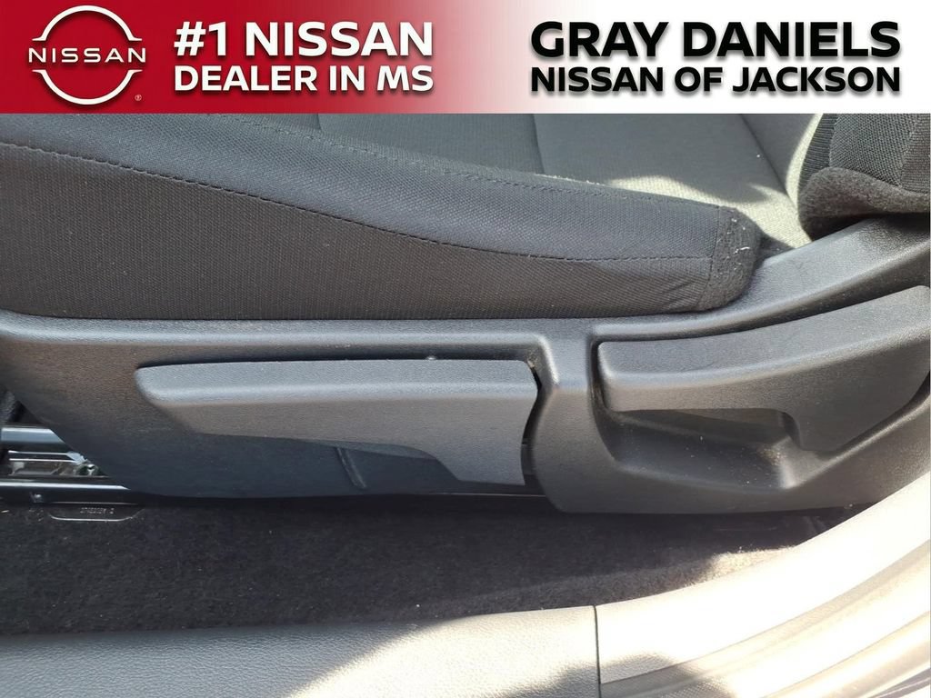 Certified 2025 Nissan Sentra S FWD image 12