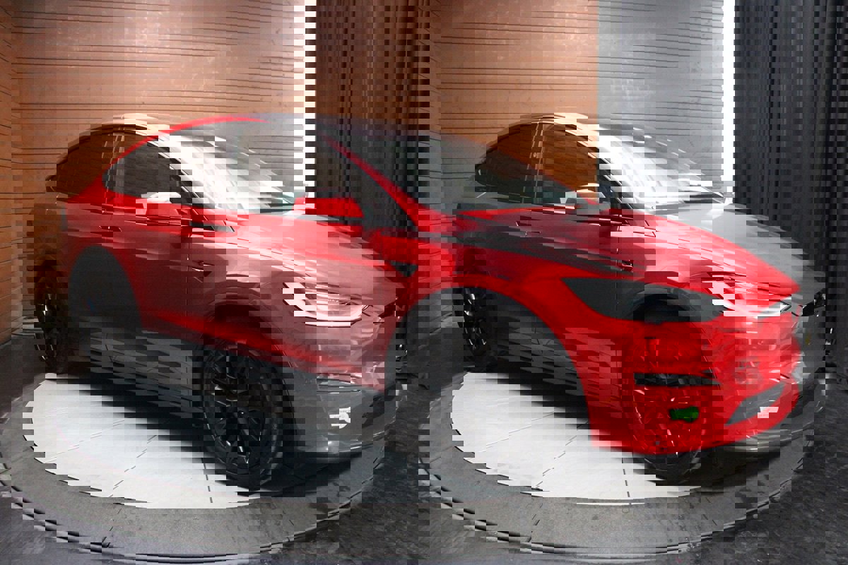 Used 2022 Tesla Model X image 70