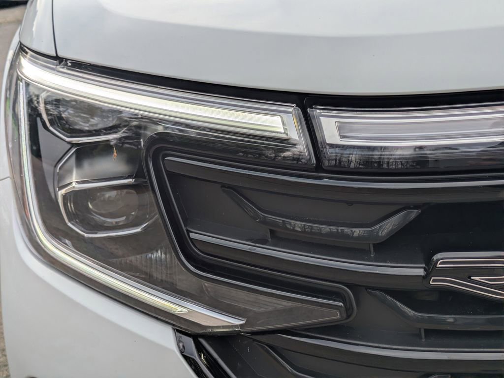 New 2026 Volkswagen Atlas Cross Sport SEL R-Line image 10