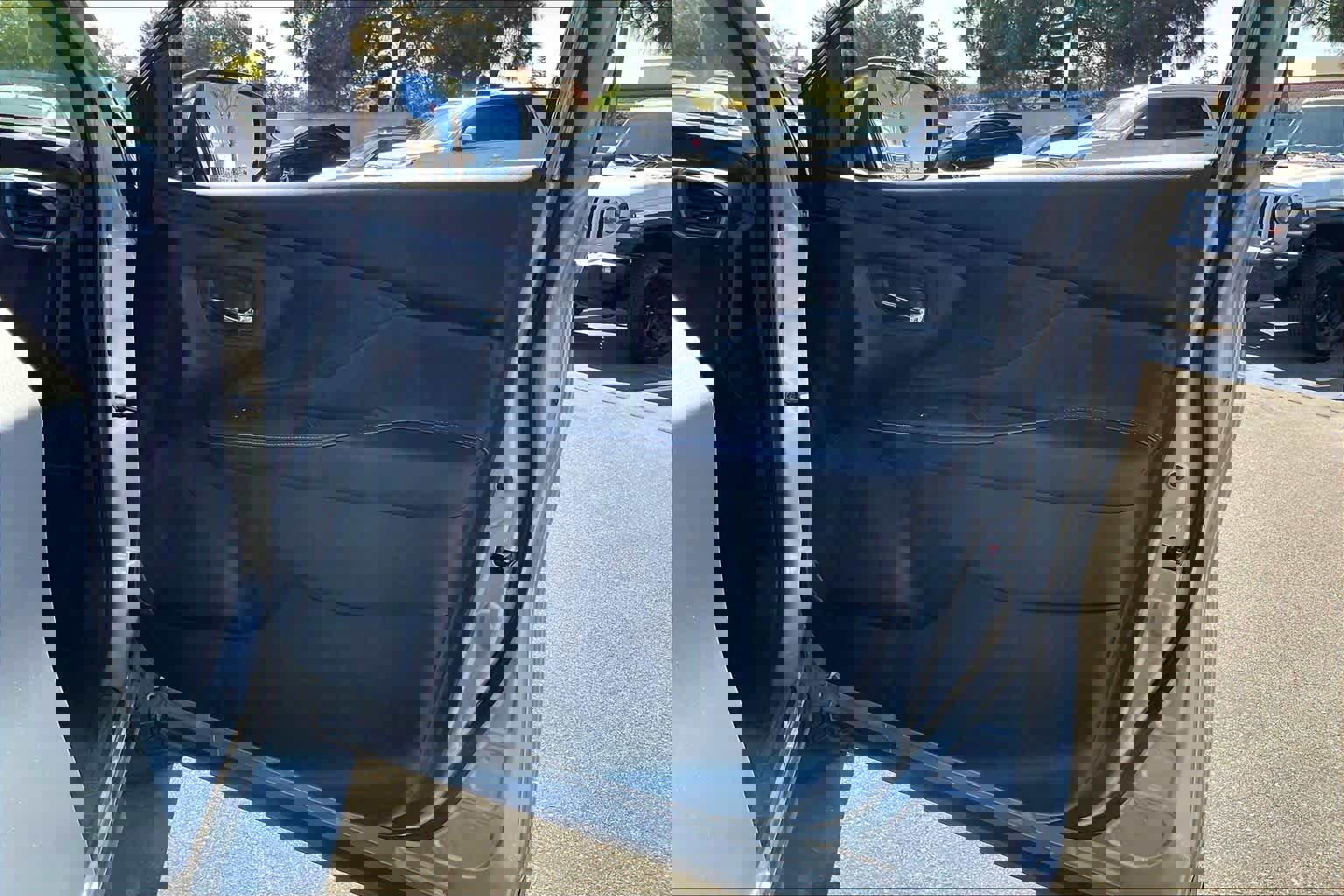 Used 2020 Nissan Murano Platinum image 25