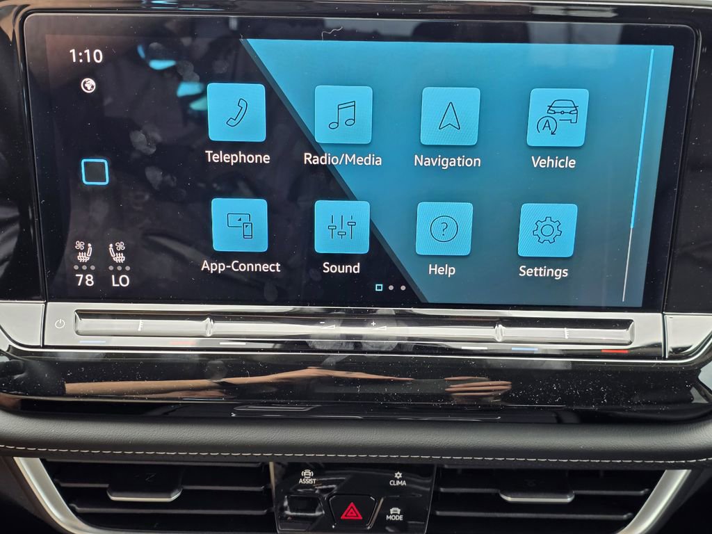 New 2026 Volkswagen Atlas SE image 12