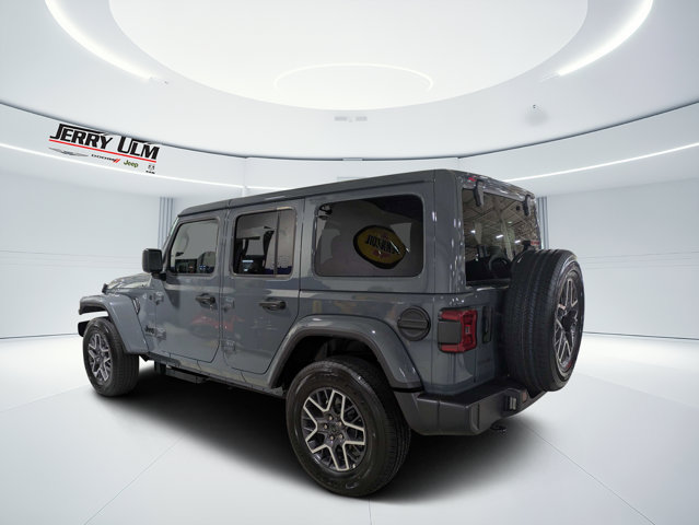 Certified 2026 Jeep Wrangler Unlimited Sahara AWD/4WD image 5