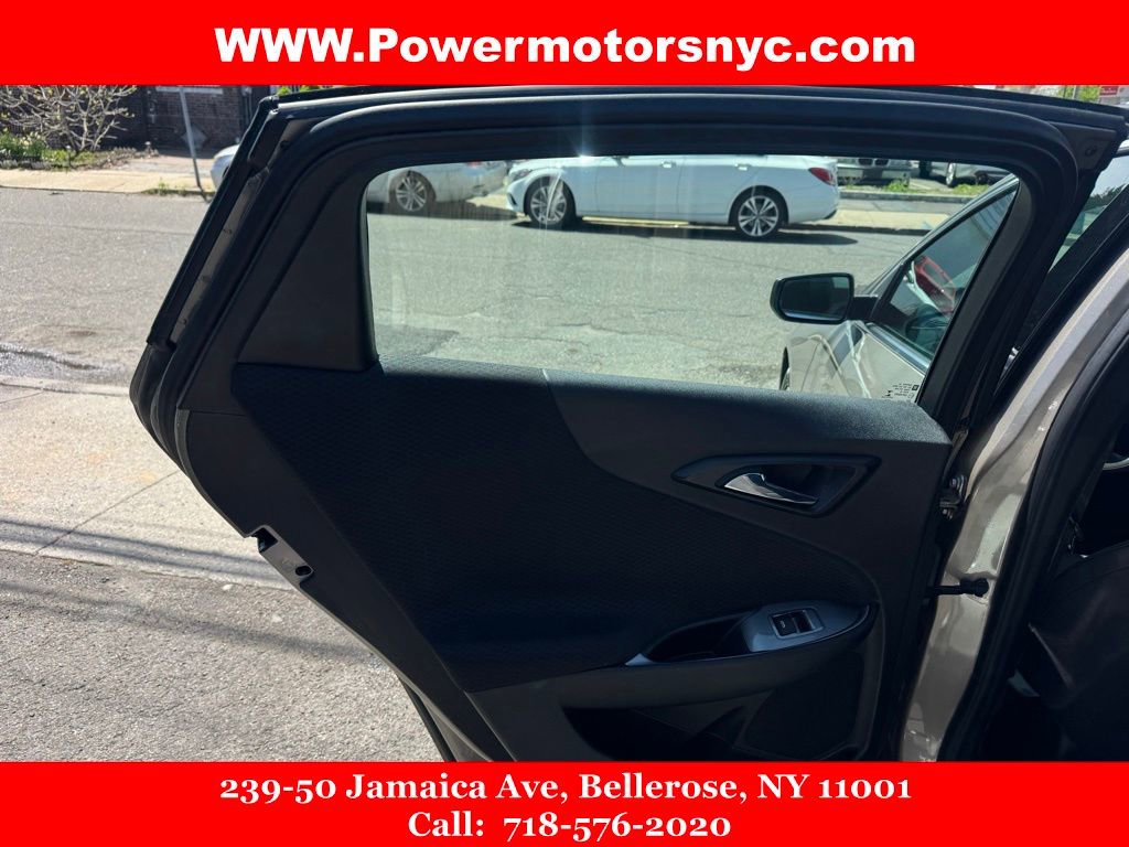 Used 2022 Chevrolet Malibu LT image 23