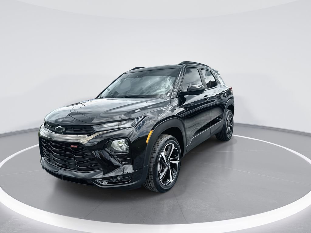 Used 2022 Chevrolet TrailBlazer RS w/ Technology Package AWD/4WD image 4