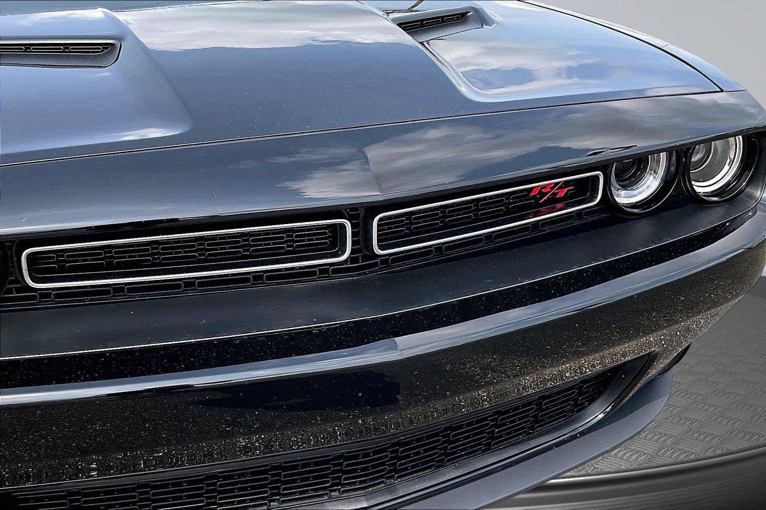 Used 2015 Dodge Challenger R/T Plus RWD image 25