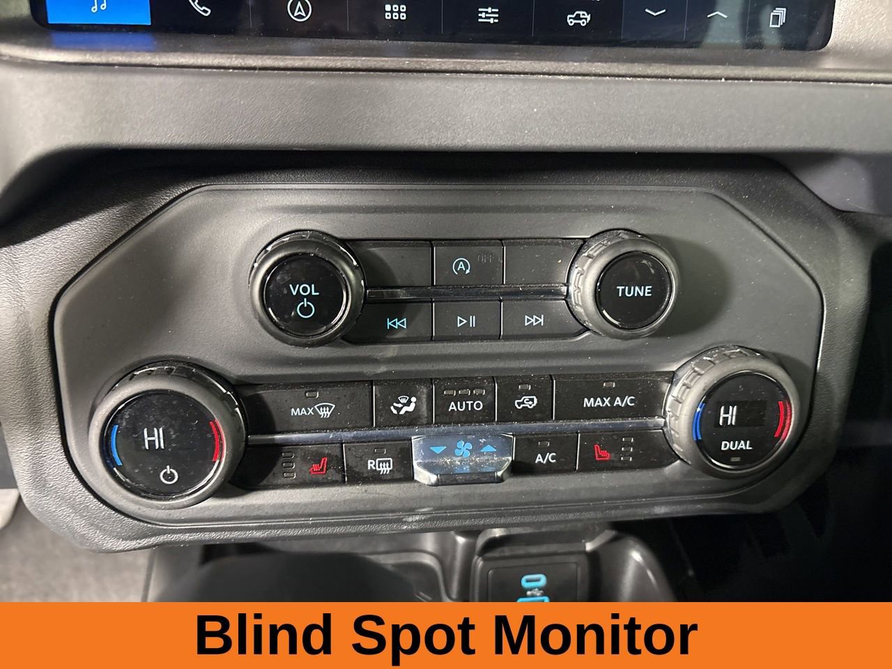 Used 2025 Ford Bronco Big Bend image 15