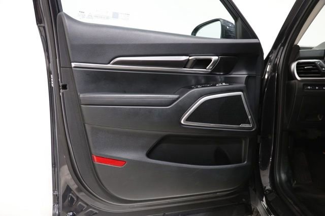 Used 2025 Kia Telluride S AWD/4WD image 19