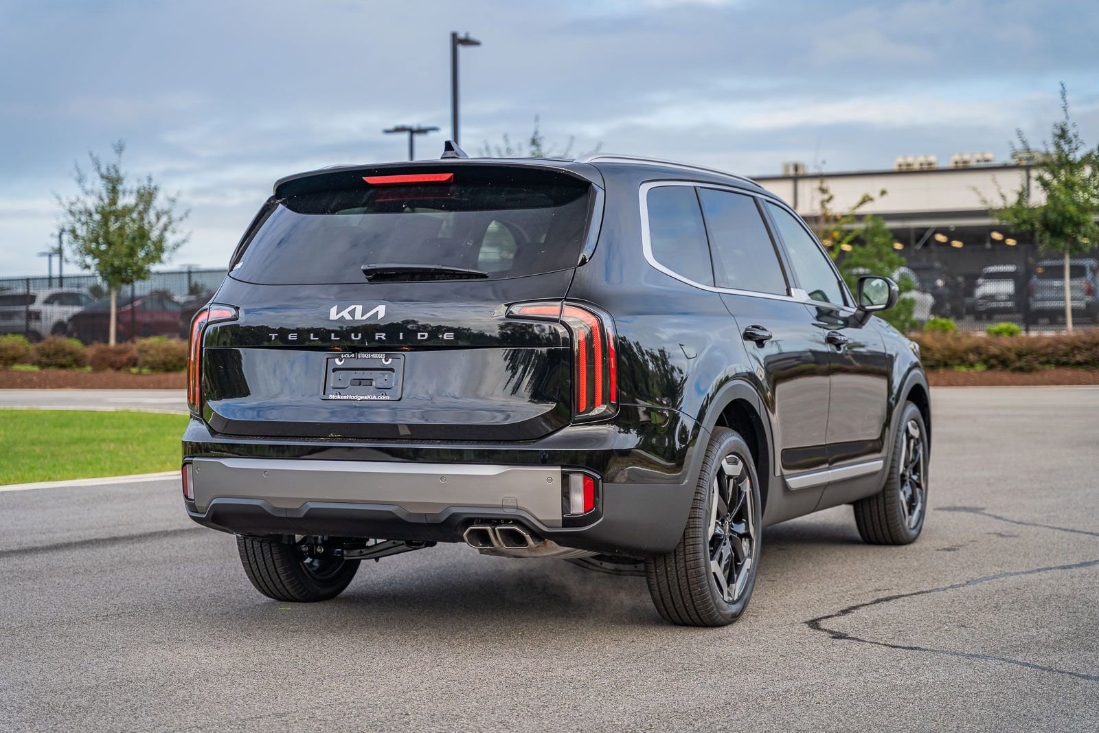 New 2025 Kia Telluride EX w/ EX Captain's Chair Package image 4