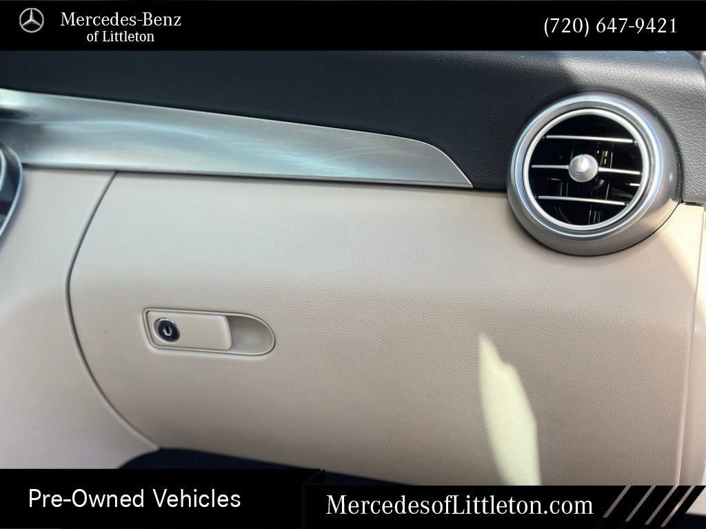 Certified 2019 Mercedes-Benz C 300 4MATIC Sedan image 30