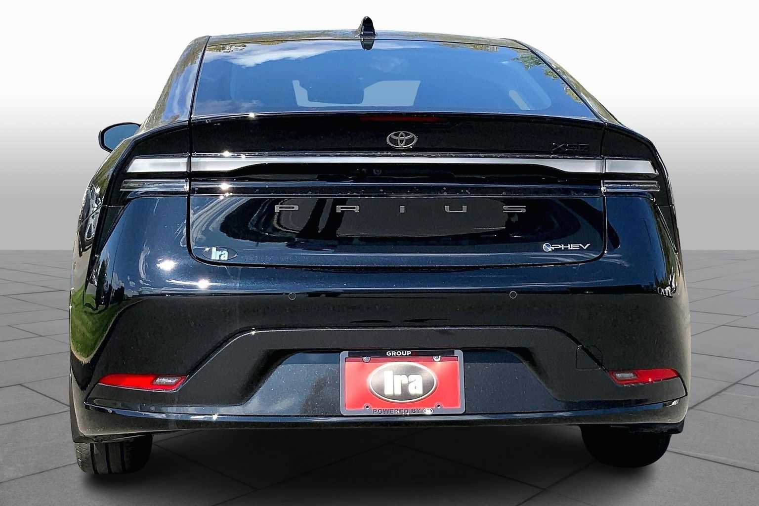 New 2026 Toyota Prius Plug-In Hybrid image 4