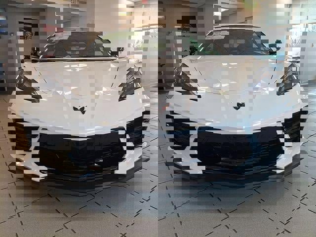 New 2026 Chevrolet Corvette Stingray w/ Battery Protection Package image 2