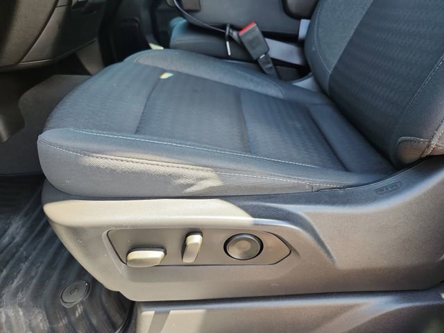 Used 2023 Chevrolet Silverado 1500 Custom AWD/4WD image 14