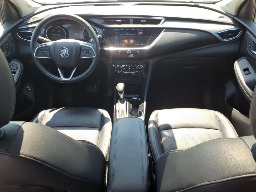 Used 2021 Buick Encore GX Essence w/ Experience Buick Package FWD image 19