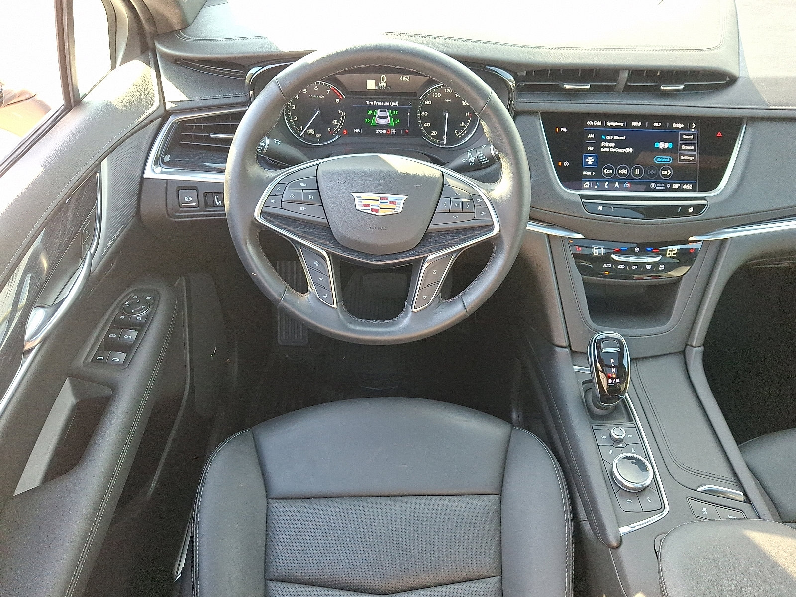 Certified 2023 Cadillac XT5 Premium Luxury image 22