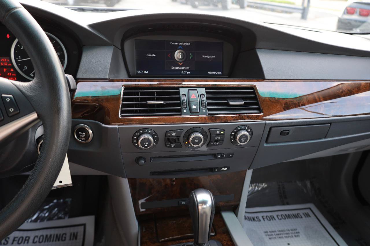 Used 2007 BMW 530i Sedan RWD image 10