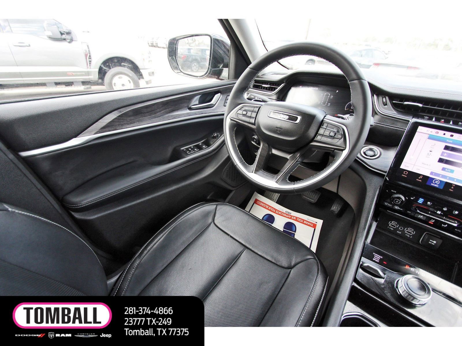 Used 2023 Jeep Grand Cherokee L Limited w/ Luxury Tech Group II image 9